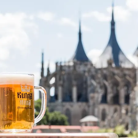 ホテル U Varhanare クトナー・ホラ