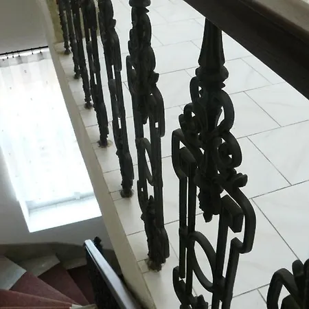 U Varhanare ホテル 3*