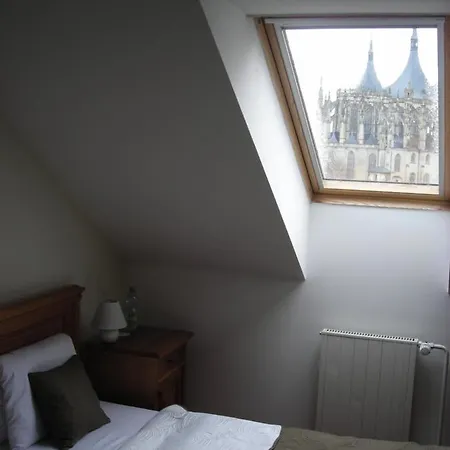 Ξενοδοχείο U Varhanare